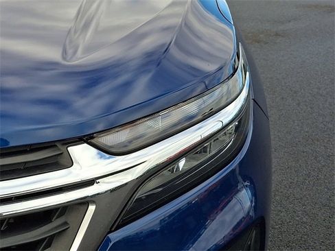 Used 2023 Chevrolet Equinox LS w/ LS Convenience Package image 13