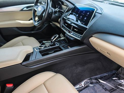 Used 2023 Cadillac CT5 Luxury w/ Cold Weather Package image 18