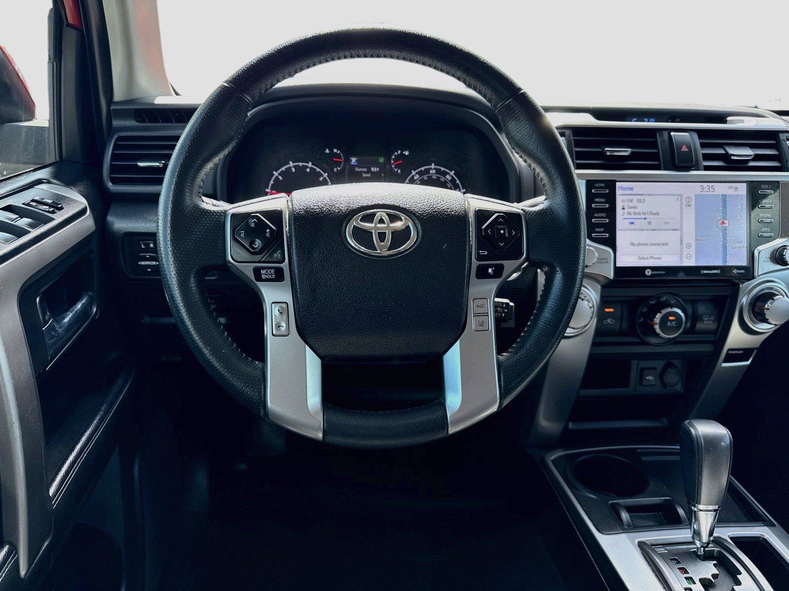 Used 2022 Toyota 4Runner SR5 Premium w/ Moonroof Package RWD image 10