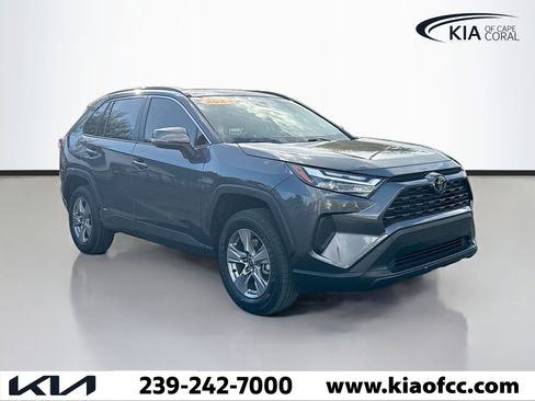 Used 2025 Toyota RAV4 XLE w/ Convenience Package image 1