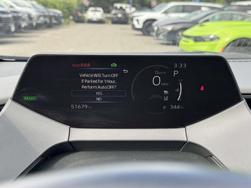 Used 2024 Toyota Prius LE FWD image 27