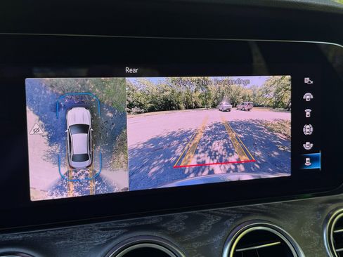 Used 2021 Mercedes-Benz E 350 4MATIC Sedan w/ Premium Package image 69