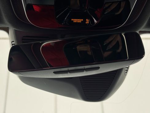 Used 2024 Mercedes-Benz AMG GT 55 image 38