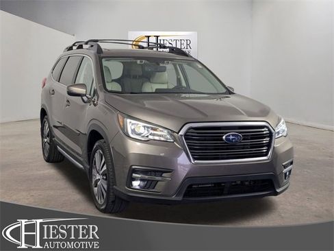 Used 2022 Subaru Ascent Limited w/ Technology Package image 1