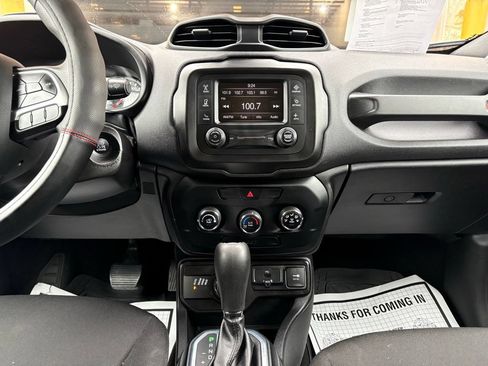 Used 2019 Jeep Renegade Sport AWD/4WD image 29