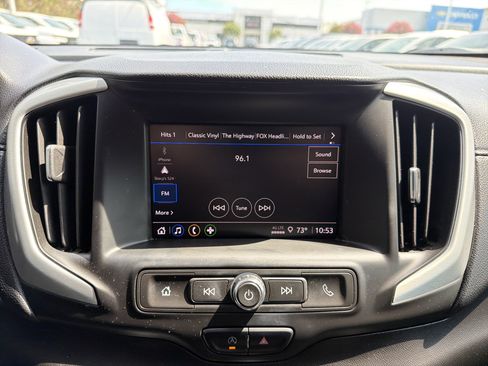 Used 2022 GMC Terrain SLE w/ Driver Convenience Package FWD image 23