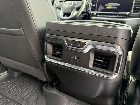New 2026 GMC Sierra 2500 SLT image 17