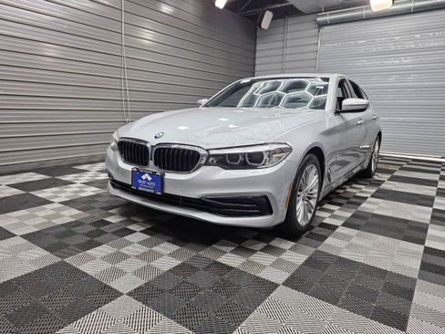 Used 2019 BMW 530i xDrive w/ Convenience Package AWD/4WD image 46