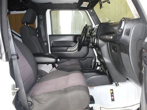 Used 2011 Jeep Wrangler Sport AWD/4WD image 15