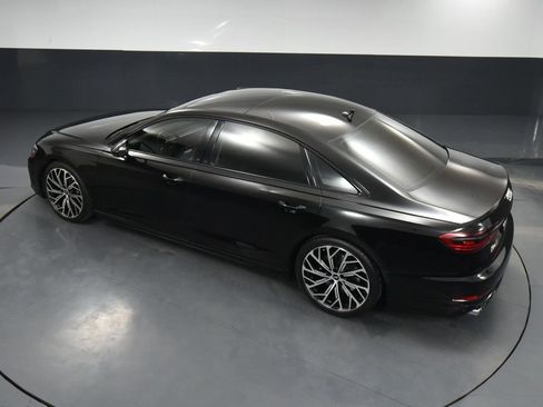 Used 2022 Audi S8 image 54