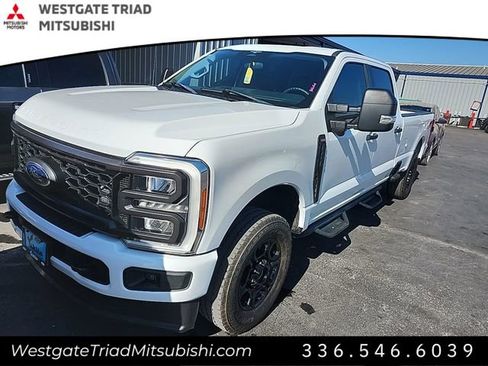 Used 2023 Ford F250 XL w/ STX Appearance Package image 2
