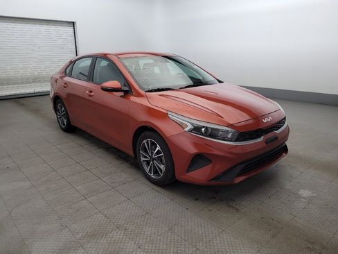 Used 2023 Kia Forte LXS w/ LXS Technology Package image 13