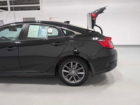 Used 2020 Honda Civic EX image 11
