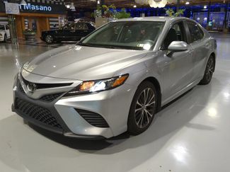 Used 2019 Toyota Camry SE FWD video 1