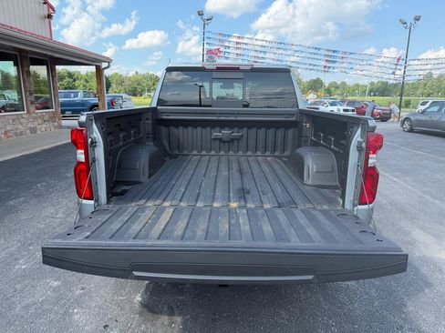 Used 2025 Chevrolet Silverado 1500 LTZ AWD/4WD image 6