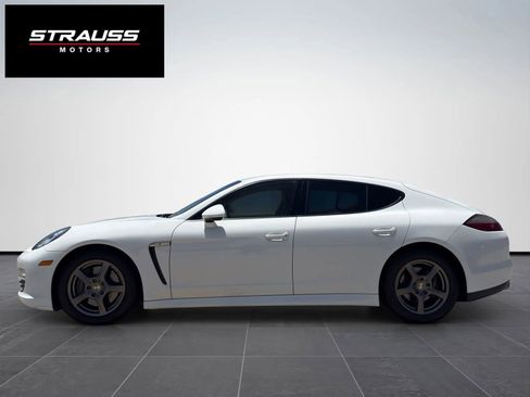 Used 2011 Porsche Panamera 4 AWD/4WD image 6
