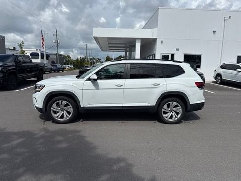 Used 2021 Volkswagen Atlas SE w/ Towing Package FWD image 18