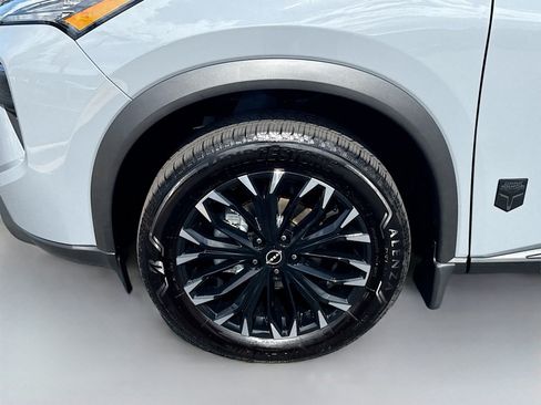 Used 2026 Nissan Rogue Dark Armor FWD image 33