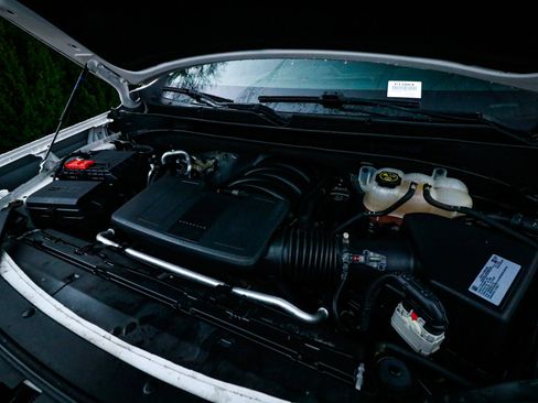 Used 2021 GMC Yukon XL Denali image 36