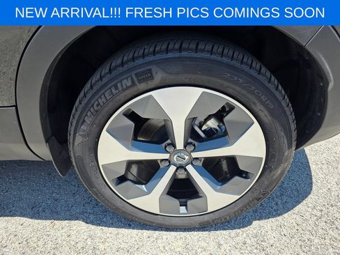 Used 2026 Volvo XC40 B5 Plus AWD/4WD image 13