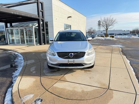 Used 2014 Volvo XC60 T6 image 2