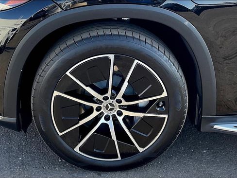 Used 2023 Mercedes-Benz EQS 450+ SUV w/ Exclusive Trim Package image 9