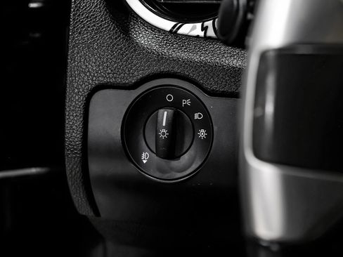 Used 2013 Ford Mustang GT Premium w/ Security Pkg image 25