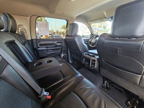 Used 2020 RAM 2500 Laramie w/ Chrome Appearance Group image 9