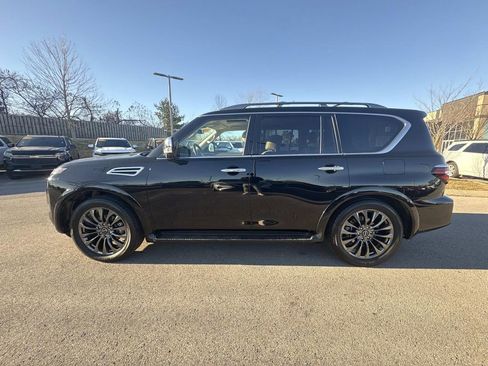 Used 2023 Nissan Armada Platinum w/ Captain's Chairs Package image 5