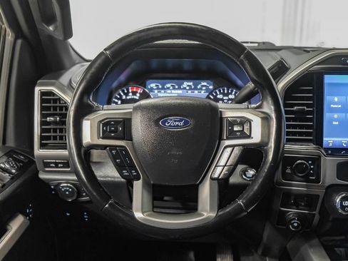 Used 2022 Ford F250 Platinum w/ FX4 Off-Road Package AWD/4WD image 16