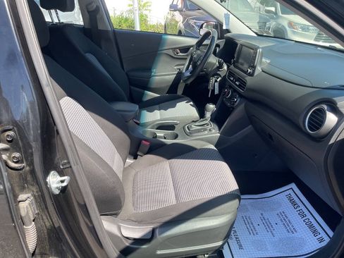 Used 2020 Hyundai Kona SE AWD/4WD image 26