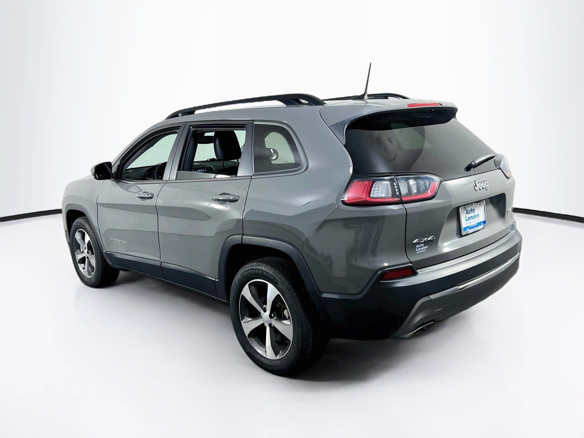 Used 2022 Jeep Cherokee Limited AWD/4WD image 7