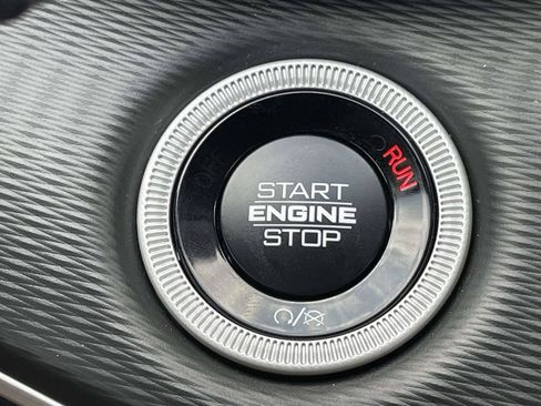 Used 2024 Jeep Grand Cherokee L Altitude RWD image 24
