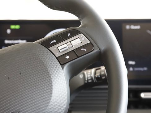 New 2025 Hyundai Ioniq 5 SEL image 15