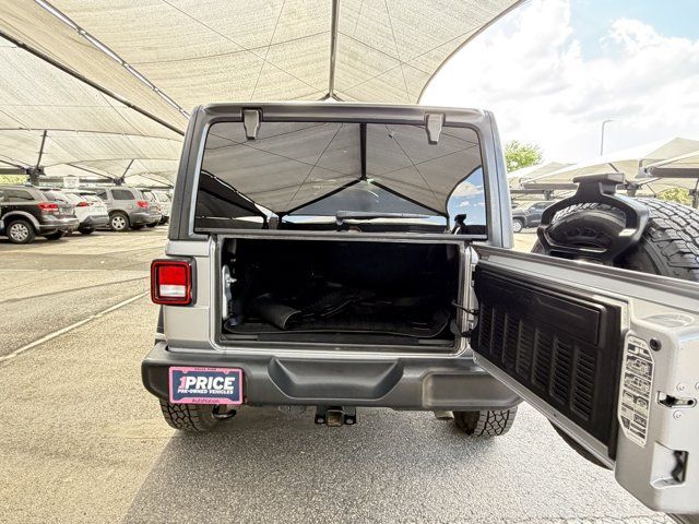 Used 2018 Jeep Wrangler Unlimited Sport S AWD/4WD image 14
