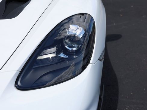 Used 2023 Porsche 718 Cayman GT4 RS image 40