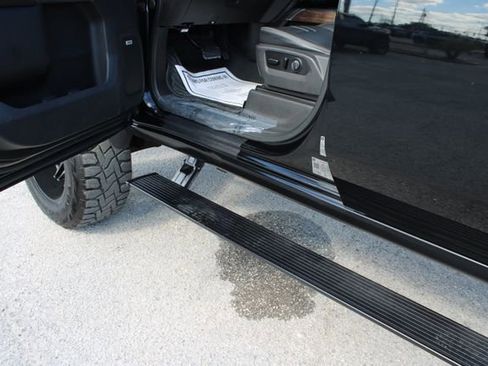 Used 2020 Chevrolet Silverado 3500 High Country w/ Z71 Off-Road Package image 20