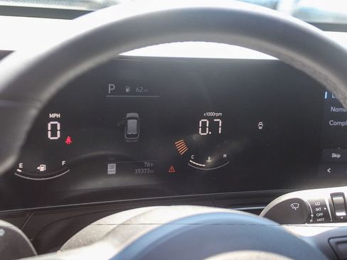 Certified 2024 Hyundai Kona SEL FWD image 28