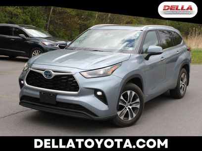 Used 2022 Toyota Highlander XLE