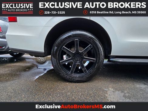 Used 2020 Ford Expedition XLT w/ Equipment Group 202A image 40
