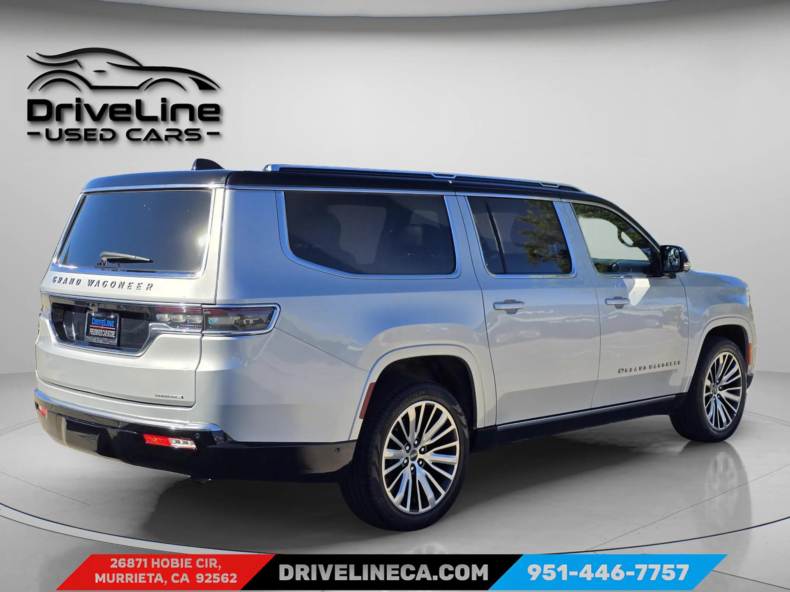 Used 2024 Jeep Grand Wagoneer L Series III AWD/4WD image 2