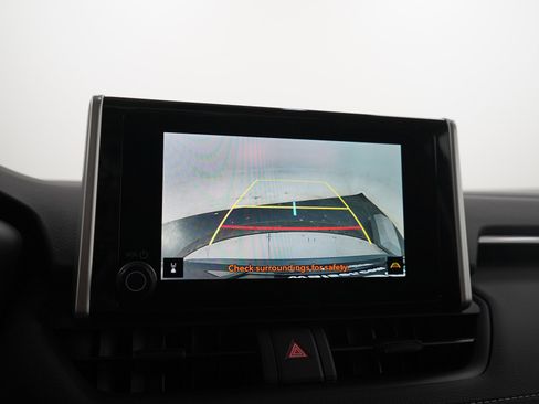 Used 2025 Toyota RAV4 XLE w/ Convenience Package AWD/4WD image 29