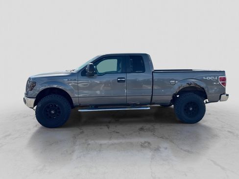Used 2013 Ford F150 XLT w/ XLT Chrome Pkg AWD/4WD image 2