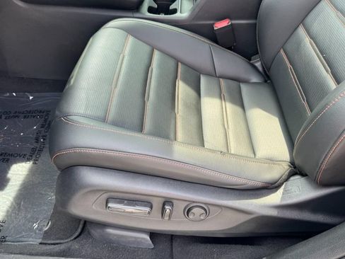 Used 2025 Honda CR-V Sport Touring image 15