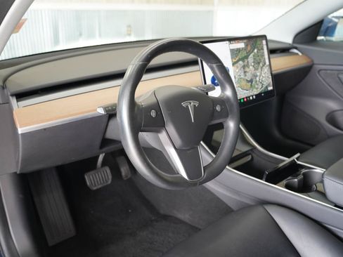 Used 2019 Tesla Model 3 Long Range AWD/4WD image 11