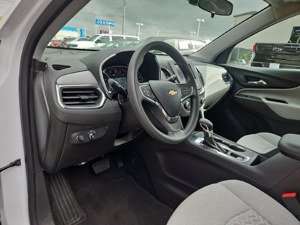 Used 2024 Chevrolet Equinox LS w/ LS Convenience Package FWD image 20