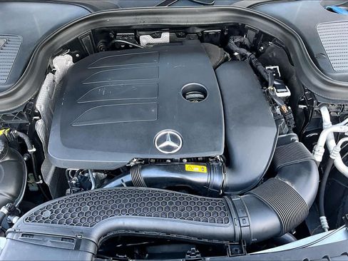 Used 2021 Mercedes-Benz GLC 300 image 33