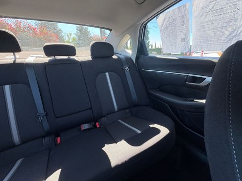 Used 2025 Hyundai Sonata SEL FWD image 38