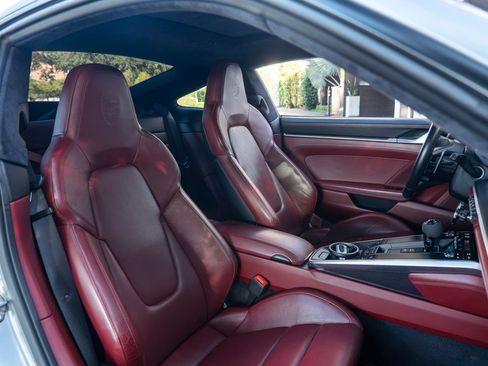 Used 2020 Porsche 911 Carrera S RWD image 16