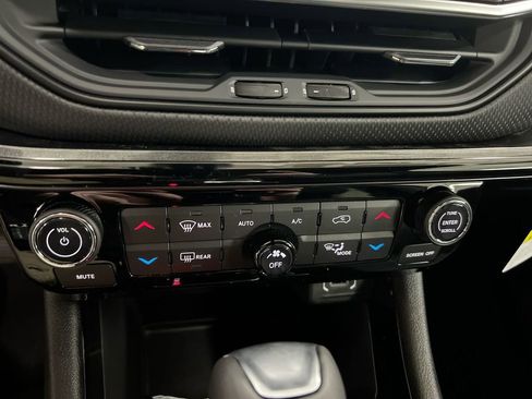 New 2026 Jeep Compass Limited AWD/4WD image 15